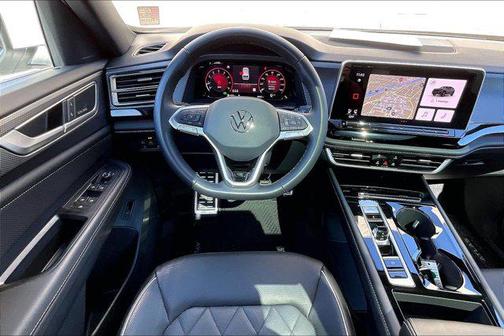 2024 Volkswagen Atlas Cross Sport 2.0T SEL Premium