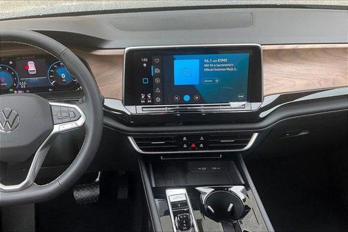 2026 Volkswagen Atlas 2.0T SE w/Technology 4MOTION