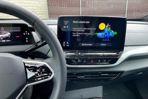 Opal White Pearl 2023 Volkswagen ID.4 Pro S