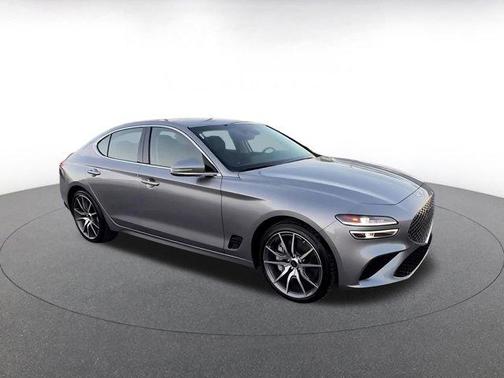 2025 Genesis G70 2.5T RWD