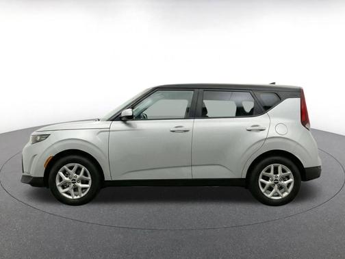 Steel Gray 2025 Kia Soul LX