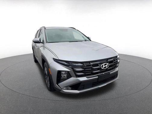 Shimmering Silver 2025 Hyundai TUCSON SEL