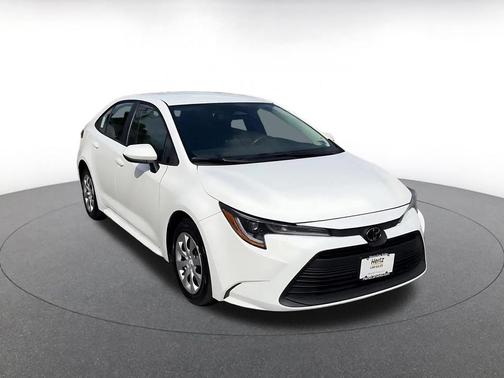 Ice Cap 2025 Toyota Corolla LE