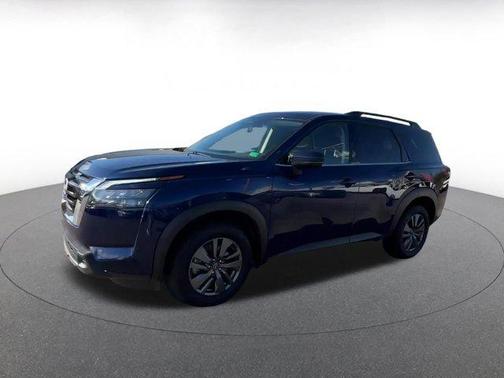 2025 Nissan Pathfinder SV FWD