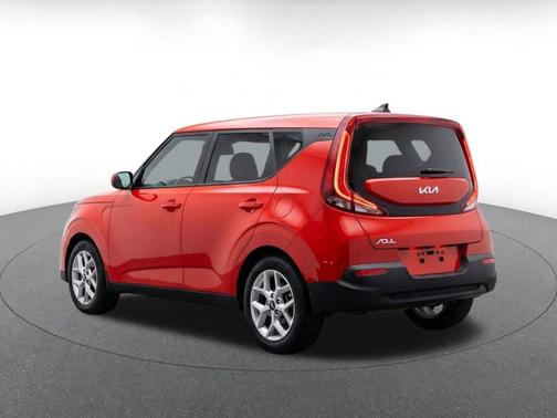 Inferno Red 2025 Kia Soul LX