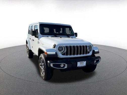 2025 Jeep Wrangler 4-Door Sahara 4x4