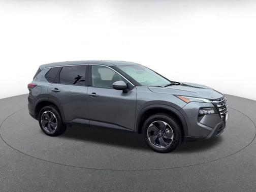 Gun Metallic 2025 Nissan Rogue SV