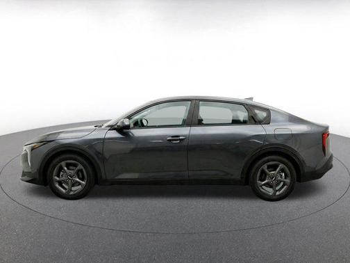 Interstellar Gray 2025 Kia K4 LXS