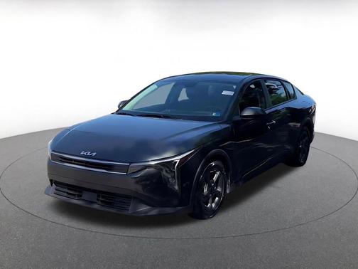 Interstellar Gray 2025 Kia K4 LXS