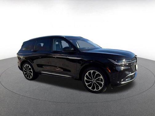 2024 Lincoln Nautilus Reserve