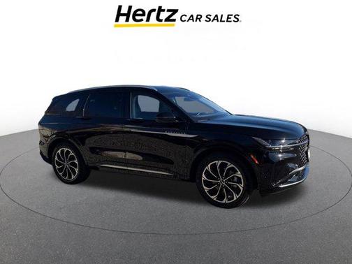 2024 Lincoln Nautilus Reserve