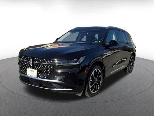 2024 Lincoln Nautilus Reserve