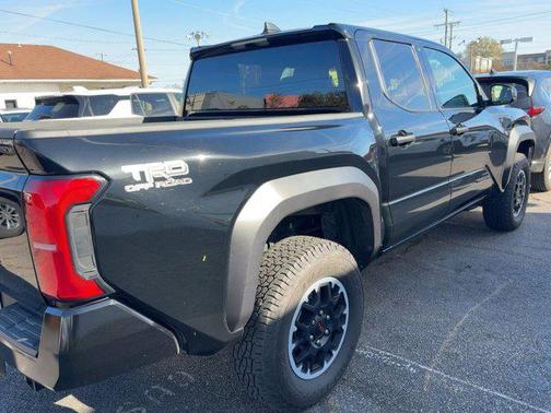 2025 Toyota Tacoma TRD Off Road