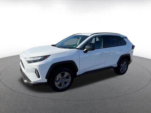 2025 Toyota RAV4 Hybrid LE