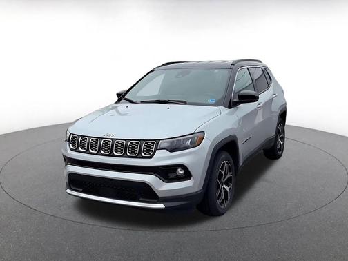 Silver Zynith Metallic Clearcoat 2025 Jeep Compass Limited