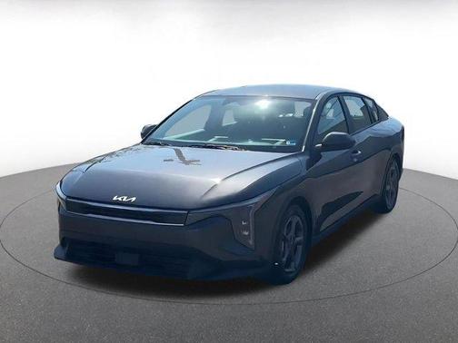 Interstellar Gray 2025 Kia K4 LXS