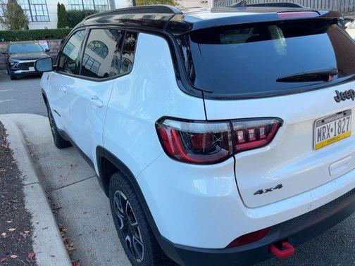 2025 Jeep Compass Trailhawk