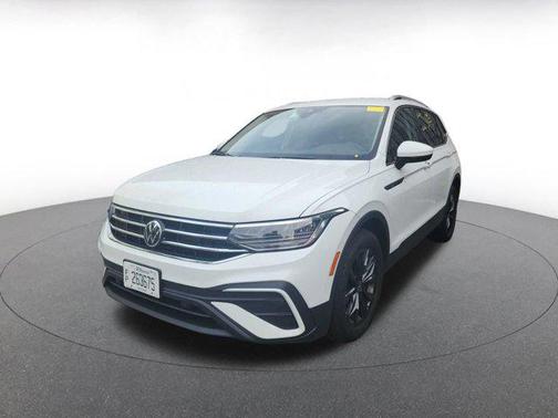 2024 Volkswagen Tiguan 2.0T SE