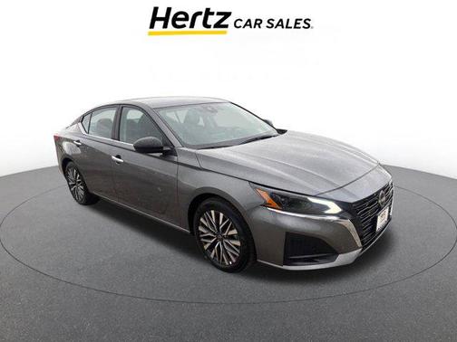 Gun Metallic 2025 Nissan Altima SV FWD