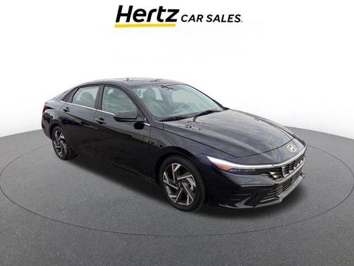 2025 Hyundai ELANTRA SEL