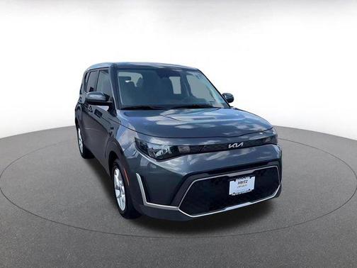 Gravity Gray 2025 Kia Soul LX