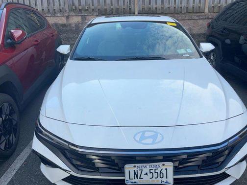 2025 Hyundai ELANTRA HEV Limited