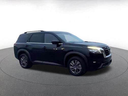 2025 Nissan Pathfinder SV FWD