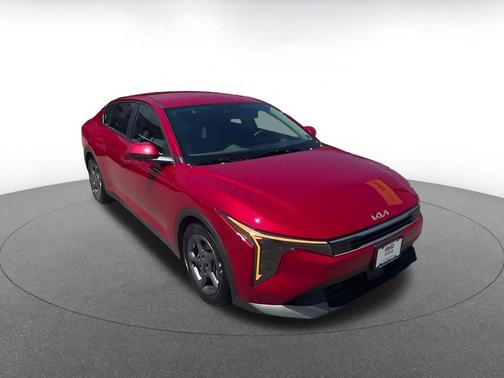 Currant Red 2025 Kia K4 LXS
