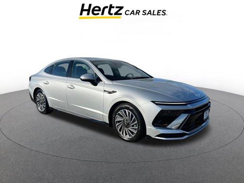 Aero Silver 2025 Hyundai SONATA Hybrid SE