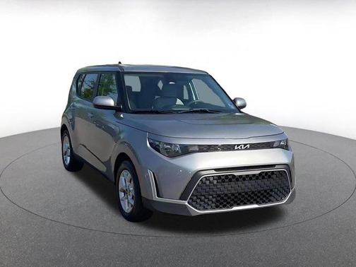 Steel Gray 2025 Kia Soul LX