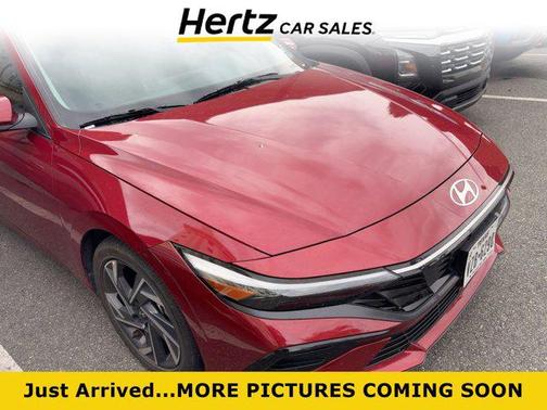 2025 Hyundai ELANTRA SEL