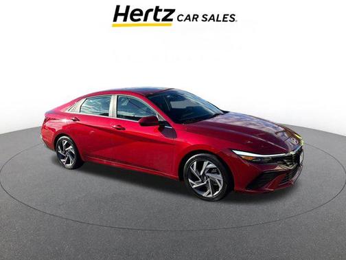 2025 Hyundai ELANTRA SEL