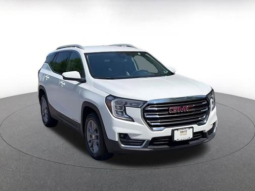 Summit White 2024 GMC Terrain SLT