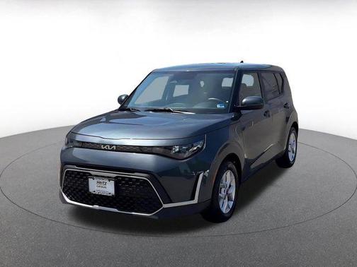 Gravity Gray 2025 Kia Soul LX