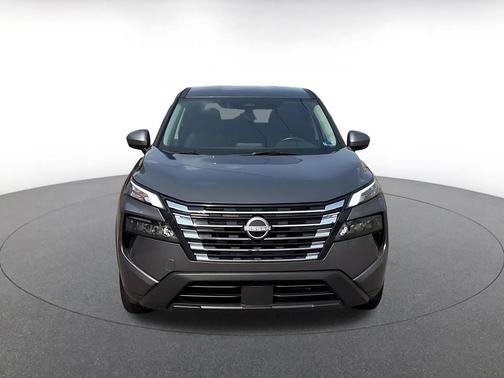 Gun Metallic 2026 Nissan Rogue SV
