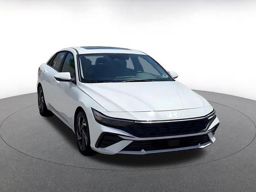 Serenity White 2025 Hyundai ELANTRA Limited
