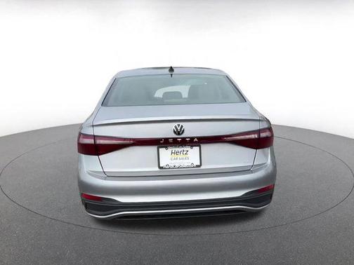 2025 Volkswagen Jetta 1.5T SE