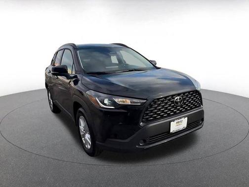 2025 Toyota Corolla Cross LE