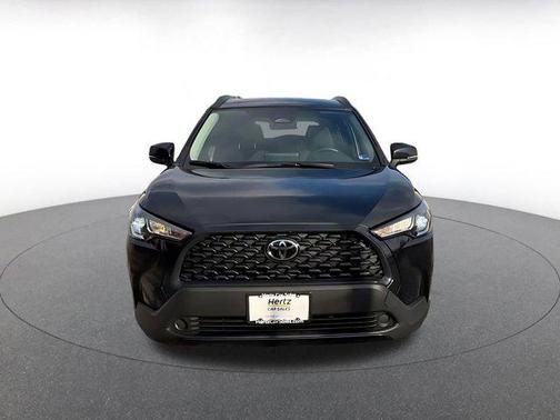 2025 Toyota Corolla Cross LE