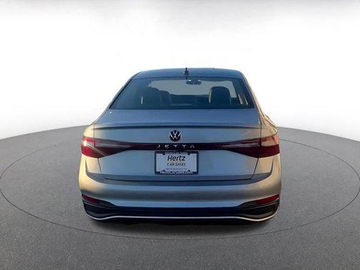 2025 Volkswagen Jetta 1.5T SE