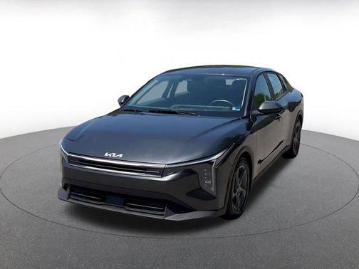 Interstellar Gray 2025 Kia K4 LXS