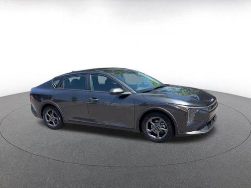 Interstellar Gray 2025 Kia K4 LXS