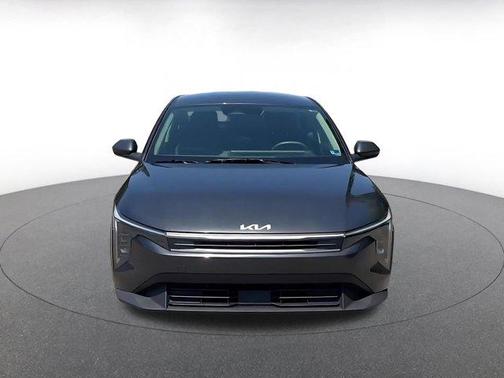 Interstellar Gray 2025 Kia K4 LXS