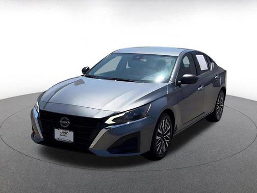 Gun Metallic 2025 Nissan Altima SV FWD