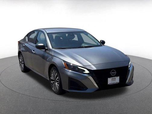 Gun Metallic 2025 Nissan Altima SV FWD