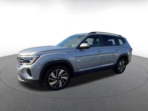 2025 Volkswagen Atlas 2.0T SE w/Technology 4MOTION