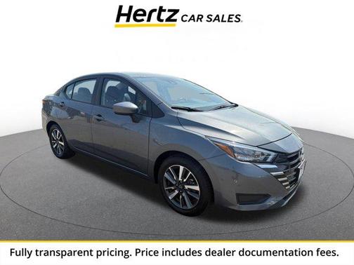 Gun Metallic 2025 Nissan Versa 1.6 SV