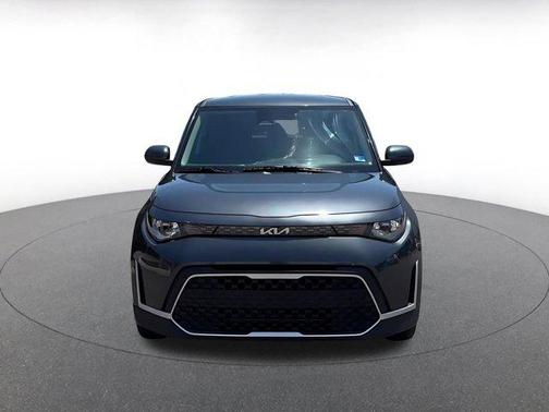 Gravity Gray 2025 Kia Soul LX