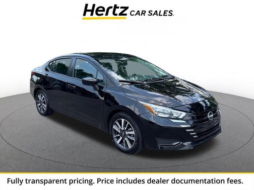 Super Black 2025 Nissan Versa 1.6 SV