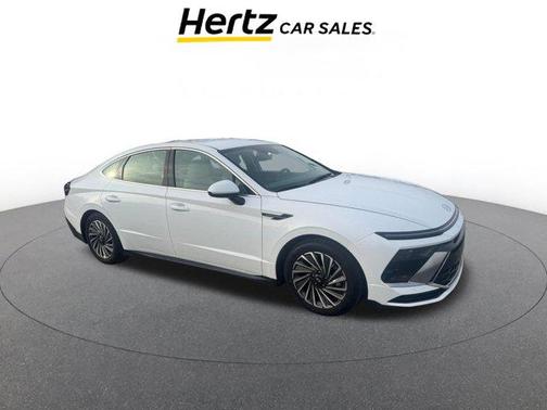 2025 Hyundai SONATA Hybrid SE